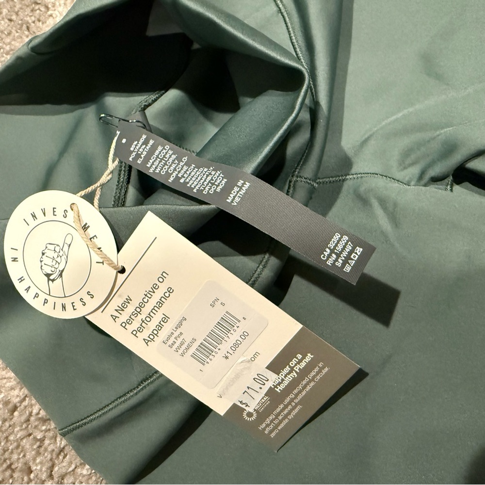 Vuori evolve leggings - Picture 3 of 4
